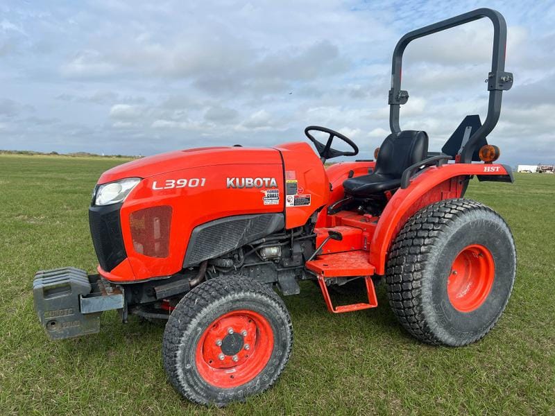 Main image Kubota L3901
