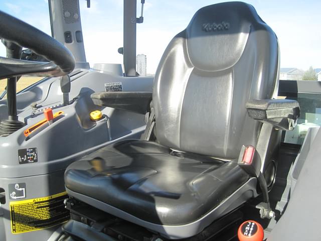 Image of Kubota L4060HSTC equipment image 3