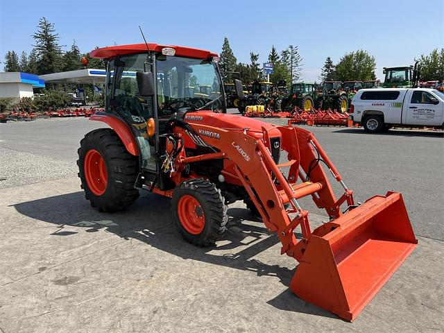 Image of Kubota L4060HSTC equipment image 3