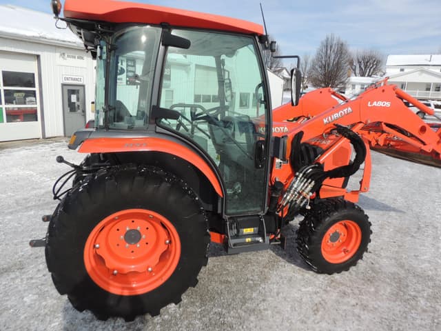 Image of Kubota L4060HSTC equipment image 3