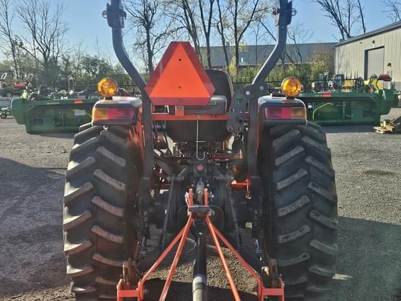 Image of Kubota L4701 equipment image 3