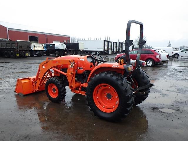 Image of Kubota L4701 equipment image 4