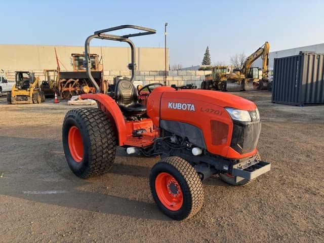 Image of Kubota L4701D equipment image 1