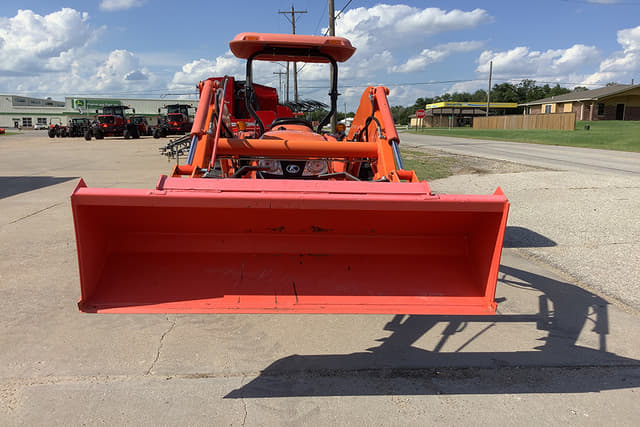 Image of Kubota L4701HST equipment image 1
