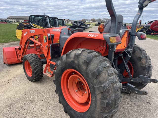 Image of Kubota L4760 equipment image 4