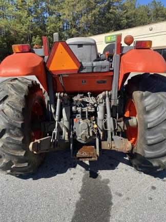 Image of Kubota M5-091 equipment image 3