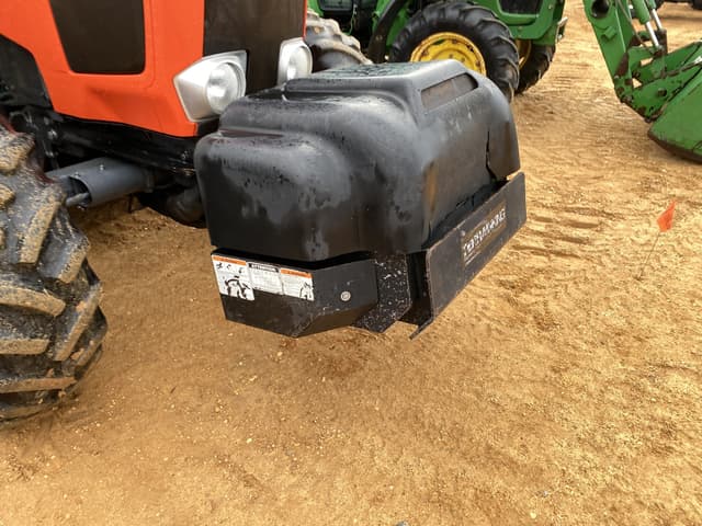 Image of Kubota M6-101 equipment image 4