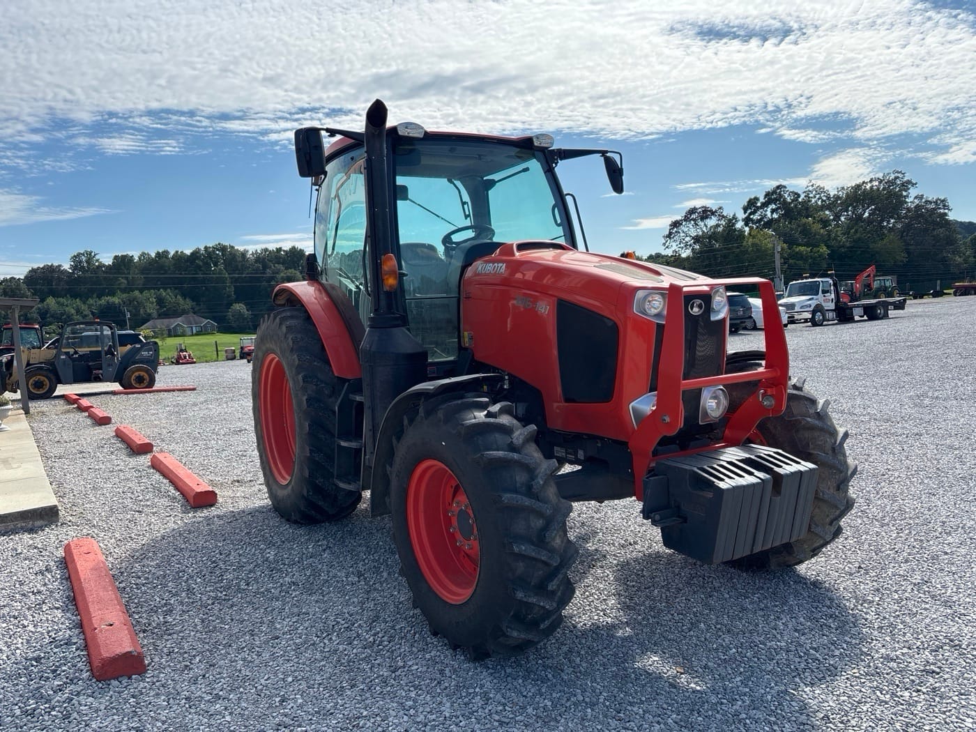 2017 Kubota M6-141 Equipment Image0