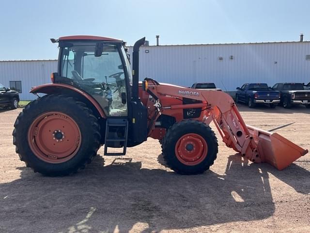 Image of Kubota M6-141 equipment image 3
