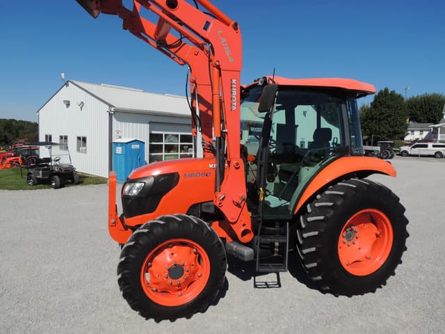 Image of Kubota M6060HDC equipment image 2