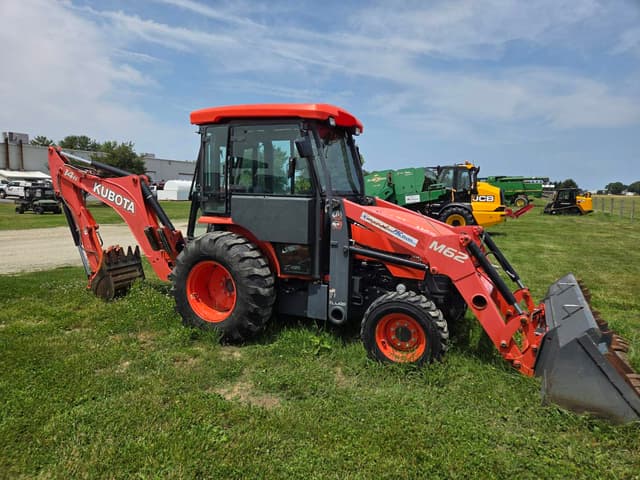 Image of Kubota M62 equipment image 2