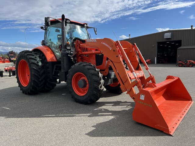 Image of Kubota M7.151 Premium equipment image 4