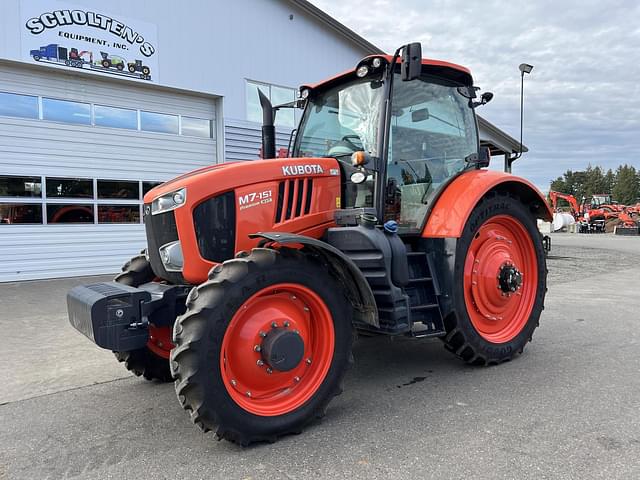 Image of Kubota M7.151 Premium KVT equipment image 2