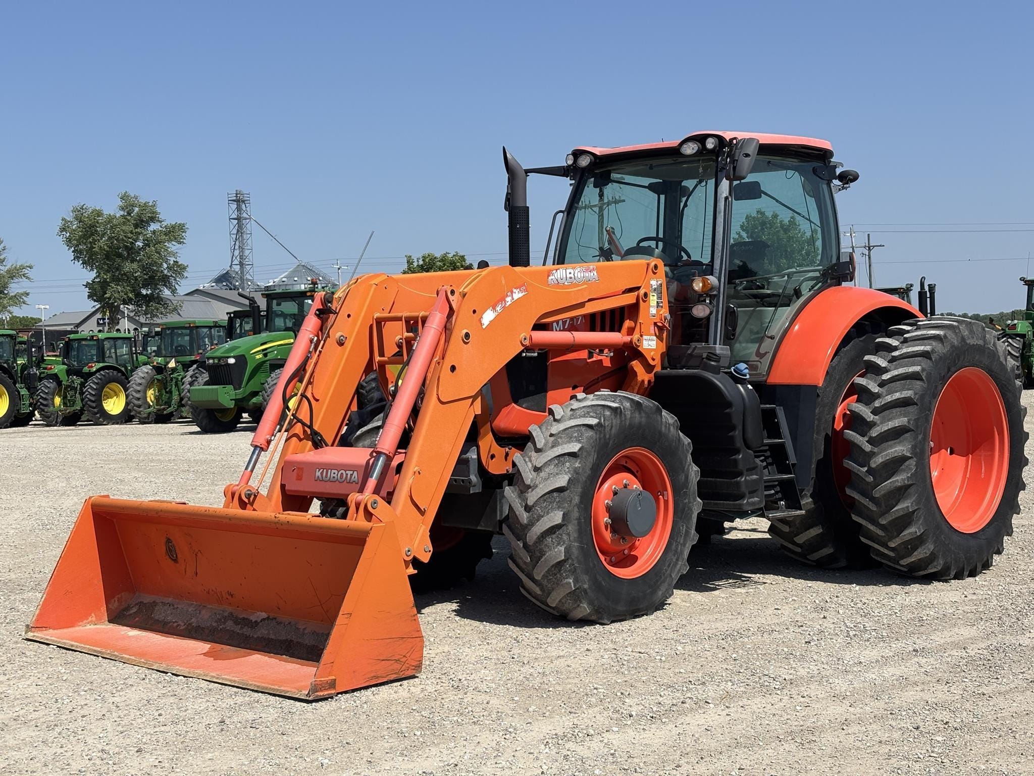 2017 Kubota M7.171 Premium Equipment Image0