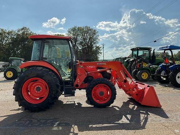 Image of Kubota M7060 equipment image 3