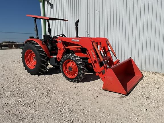 Image of Kubota M7060 equipment image 4