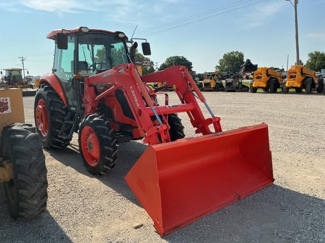 Image of Kubota M7060HDC equipment image 2