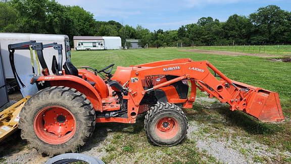 Image of Kubota MX4800 equipment image 1