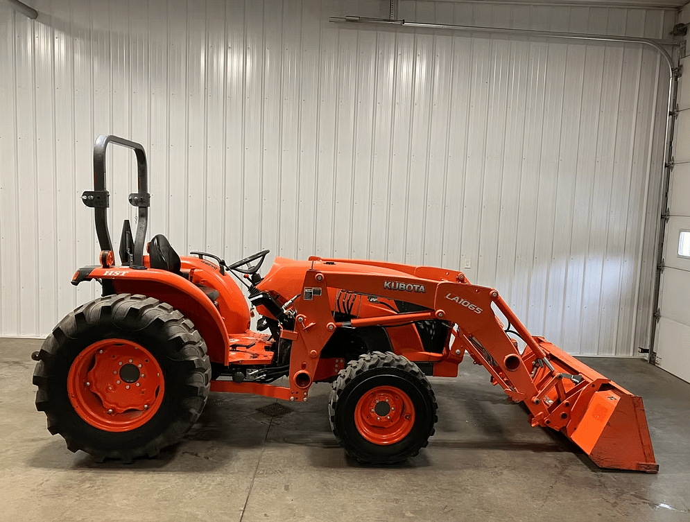 Image of Kubota MX4800 Primary Image