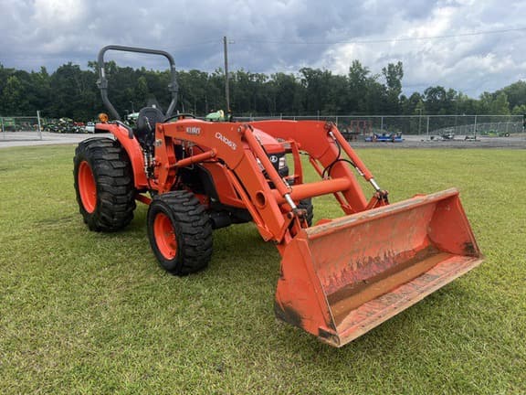 Image of Kubota MX5200 equipment image 2