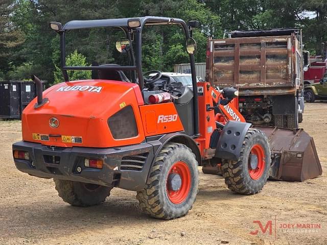 Image of Kubota R530 equipment image 2