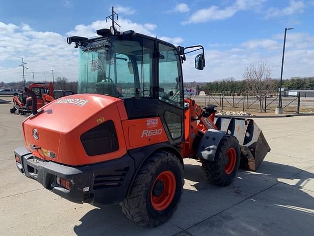 Image of Kubota R630 equipment image 2
