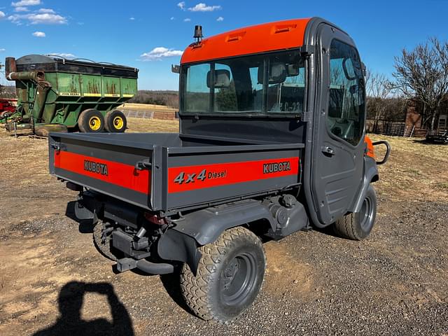 Image of Kubota RTV1100 equipment image 3