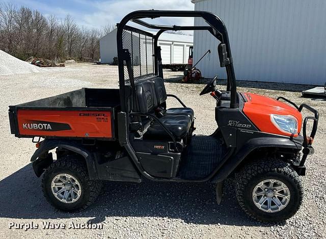 Image of Kubota RTV X1120D equipment image 3