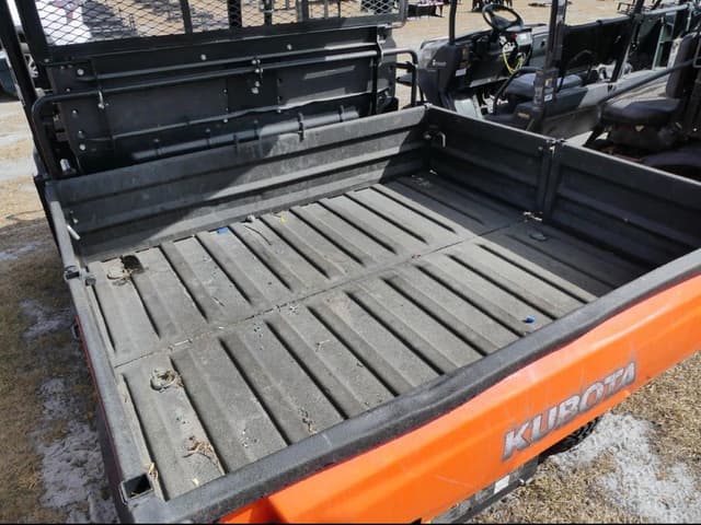 Image of Kubota RTV1140 equipment image 4