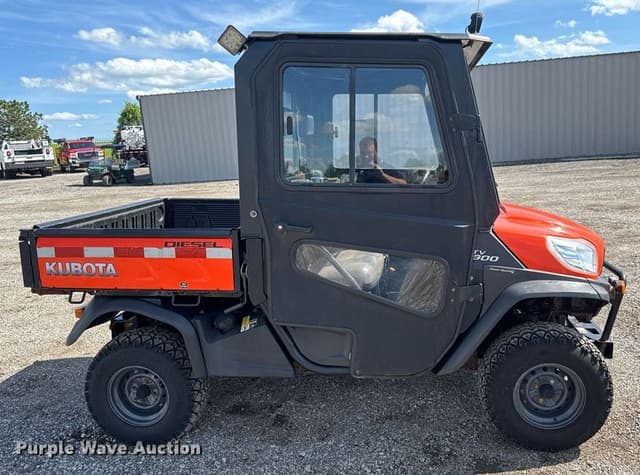 Image of Kubota RTV-X900 equipment image 3