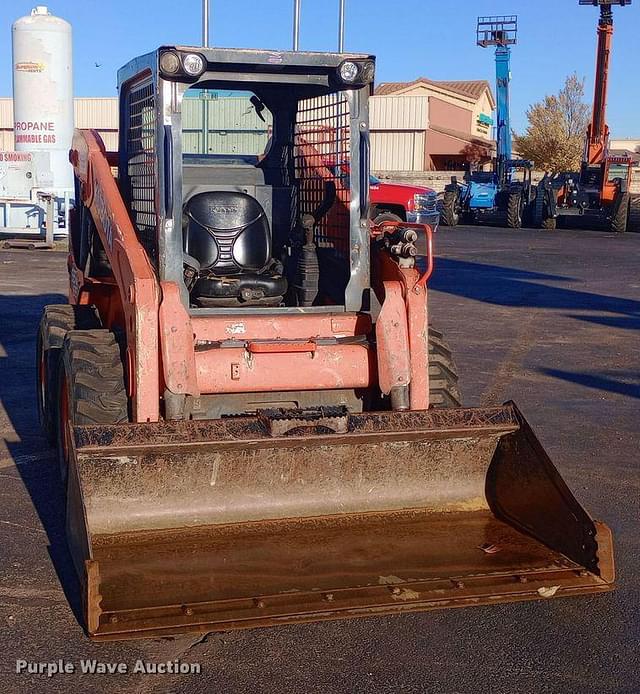 Image of Kubota SSV65 equipment image 1