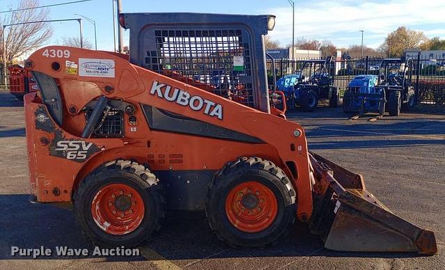 Image of Kubota SSV65 equipment image 3