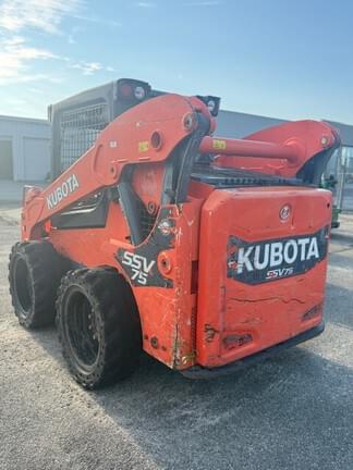 Image of Kubota SSV75 equipment image 4
