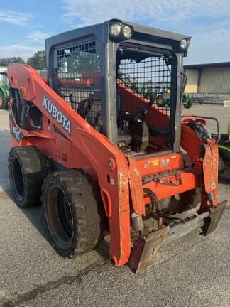 Image of Kubota SSV75 equipment image 2