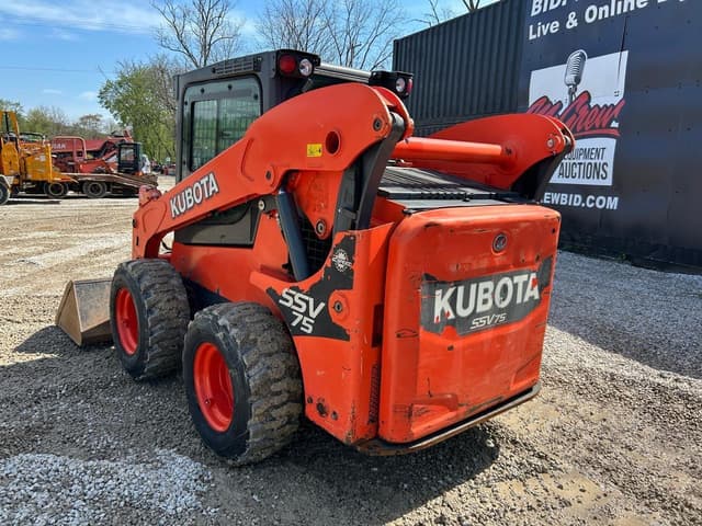 Image of Kubota SSV75 equipment image 1