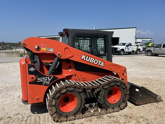 Image of Kubota SSV75 equipment image 4