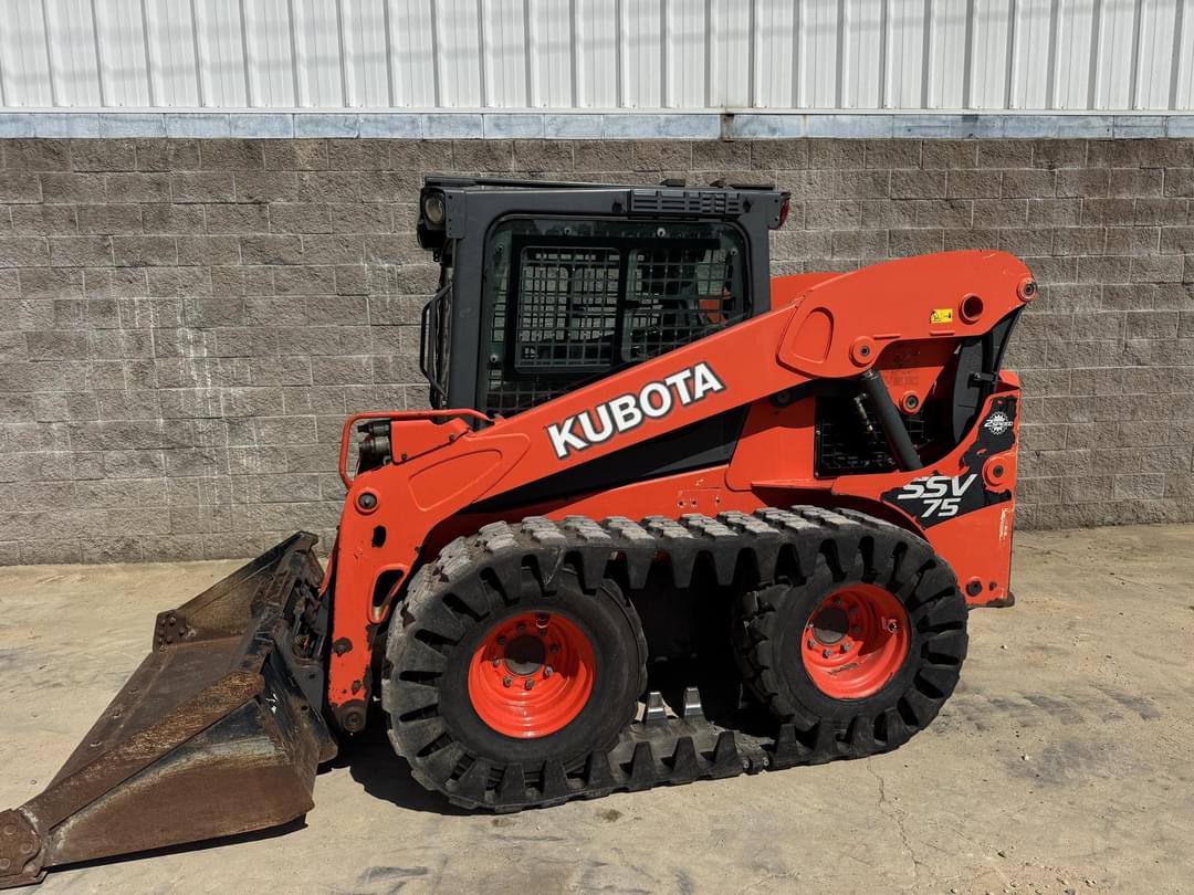 Image of Kubota SSV75 Primary image
