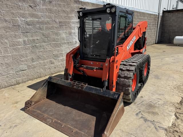 Image of Kubota SSV75 equipment image 2