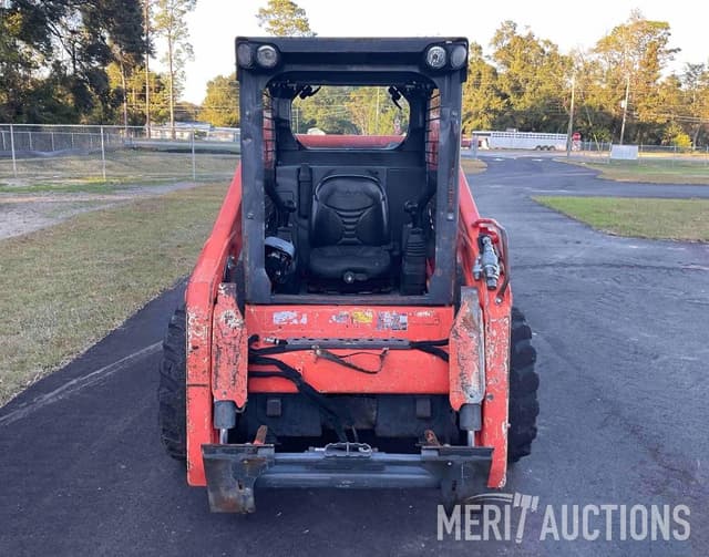 Image of Kubota SSV75 equipment image 1