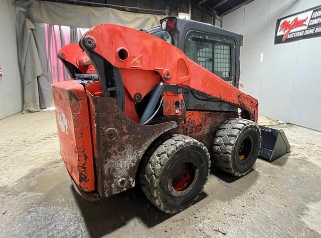 Image of Kubota SSV75 equipment image 4