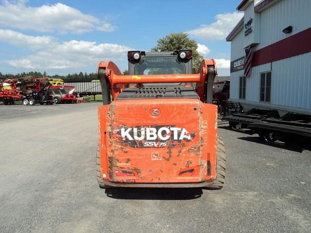 Image of Kubota SSV75 equipment image 3