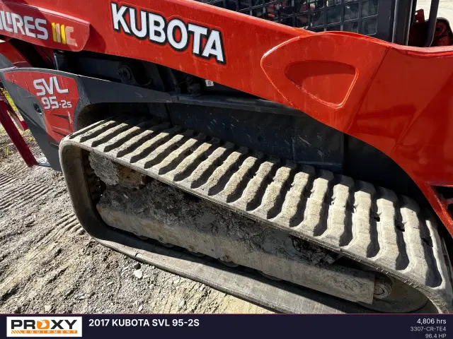 Image of Kubota SVL95-2S equipment image 3
