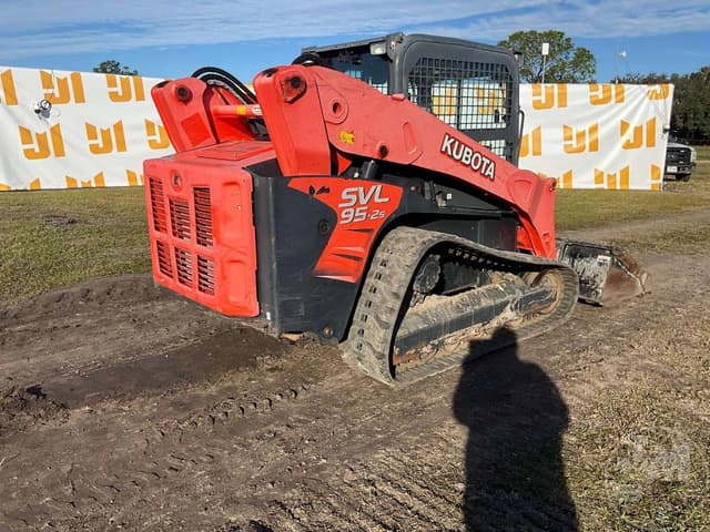 Image of Kubota SVL95-2S equipment image 4