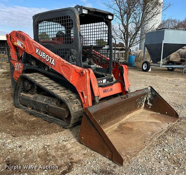 Image of Kubota SVL65-2 equipment image 2