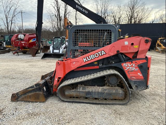 Image of Kubota SVL75-2 equipment image 1