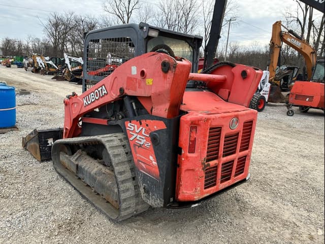 Image of Kubota SVL75-2 equipment image 2