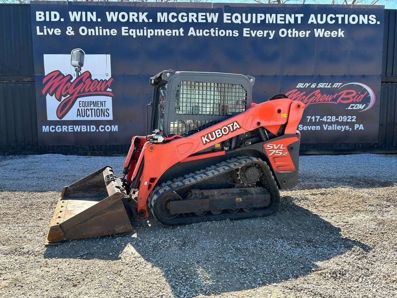 2017 Kubota SVL75-2 Equipment Image0