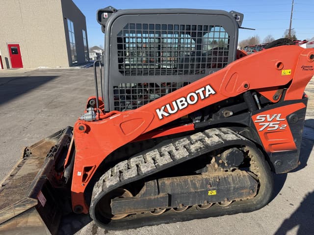 Image of Kubota SVL75-2 equipment image 2