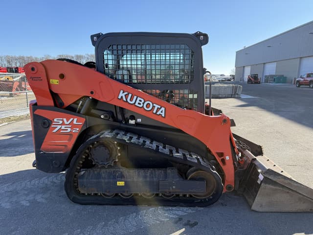 Image of Kubota SVL75-2 equipment image 4