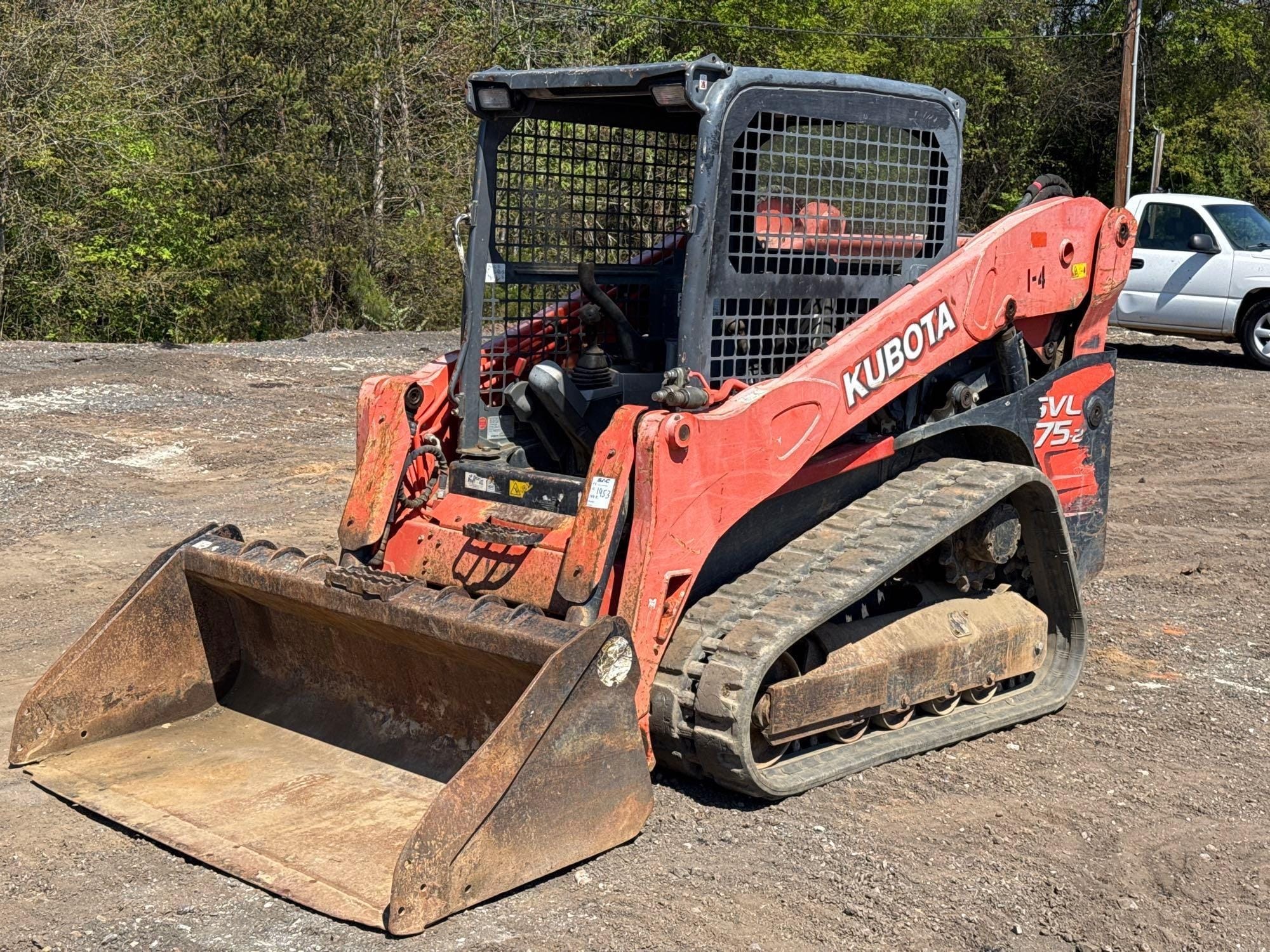 2017 Kubota SVL75-2 Equipment Image0